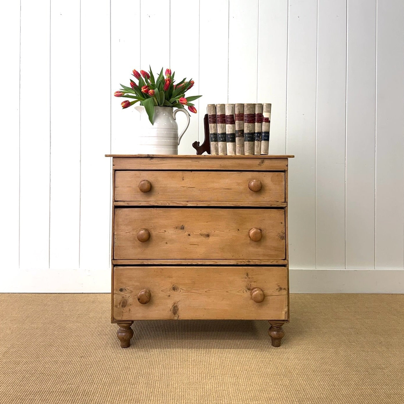 Chests of Drawers | Vintage & Antique English Drawers & Dressers | The Parson's Nose Antiques The Parsons Nose Antiques Chests of Drawers | Vintage & Antique English Drawers & Dressers | The Parson's Nose Antiques The Parsons Nose Antiques