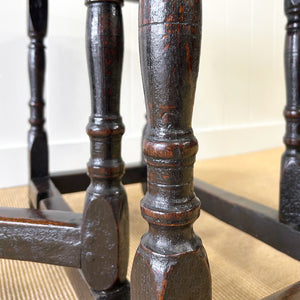 A Very Good Antique English Country Oak Drop Leaf Gate Leg Table c1760