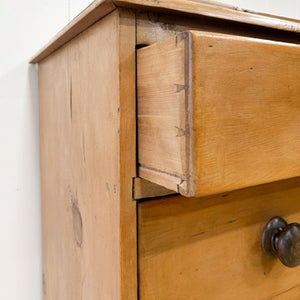 A 19th Century English Pine Chest of Drawers/Dresser with Tulip Feet