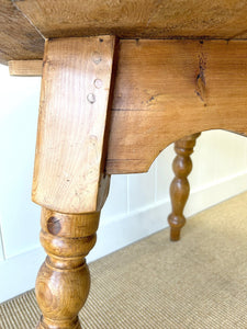 An English Round Cricket Table 42"