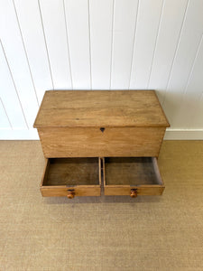 An English Pine Mule Chest Trunk or Blanket Box c1800