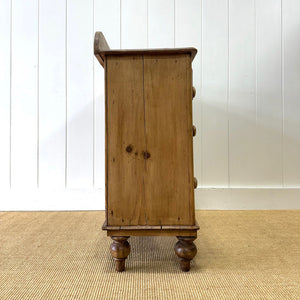 An Antique English Pine Chest of Drawers Dresser Tulip Feet c1890