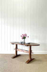 A Country Oval Pine 5.5 ft  Dining Table