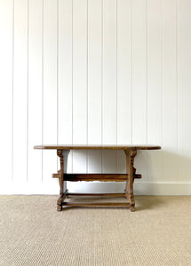 A Country Oval Oak 4ft  Coffee Table