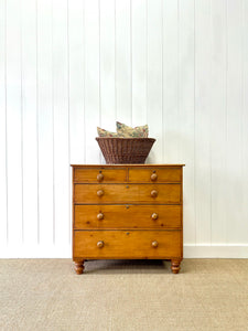 A 19th Century English Pine Chest of Drawers/Dresser