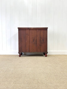 A 19th Century English Chest of Drawers/Dresser