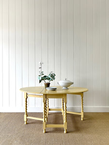 A Sunny Yellow Antique English Oak Country Drop Leaf Gate Leg Table