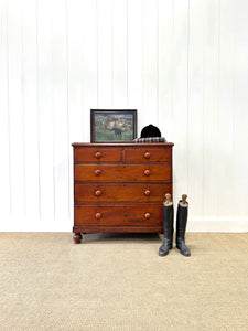 A 19th Century English Chest of Drawers/Dresser