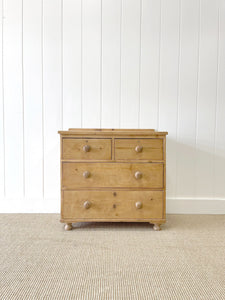 An Antique English Pine Chest of Drawers Dresser Tulip Feet c1890