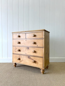 A 19th Century English Chest of Drawers or Dresser