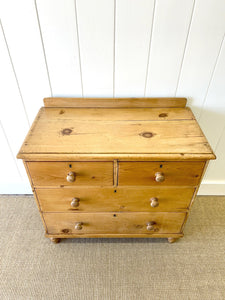 An Antique English Pine Chest of Drawers Dresser Tulip Feet c1890