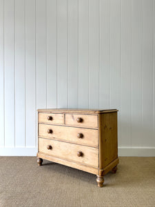 An Antique English Pine Chest of Drawers or Dresser with Tulip Feet c1890