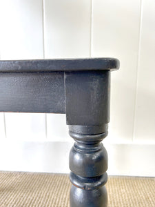 An Antique English Ebonized 19th Century Hall Chair