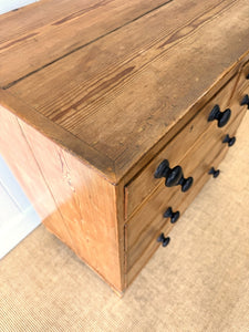 An Early 19th Century English Pine Chest of Drawers or Dresser