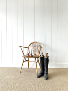 An English Country Mid-century Arm Blond Chair