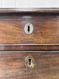 An Exquisite Antique Mahogany Chest of Drawers