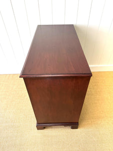 A English Georgian Mahogany Chest of Drawers with Swan Neck Hardware
