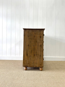 A 19th Century English Chest of Drawers/Dresser