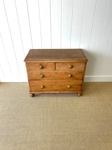 A 19th Century English Pine Chest of Drawers/Dresser with Tulip Feet
