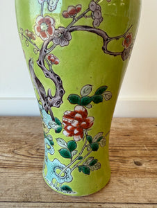 Antique Chinese Qing Tongzhi Guangxu Famille Rose Porcelain Baluster Vase