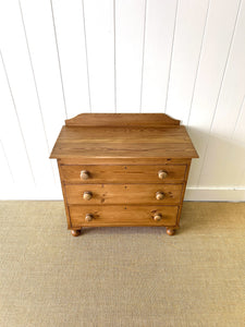 An Antique English Pine Chest of Drawers Dresser Tulip Feet c1890
