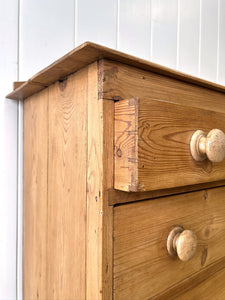 An Antique English Pine Chest of Drawers Dresser Tulip Feet c1890