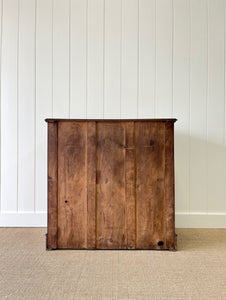 An Antique English Mahogany Chest of Drawers c1890