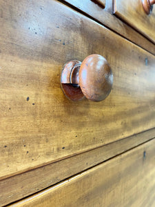 An Antique English Mahogany Chest of Drawers c1890