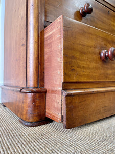 An Antique English Mahogany Chest of Drawers c1890