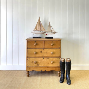 An Antique English Pine Chest of Drawers Dresser Tulip Feet c1890