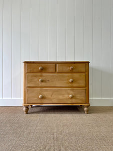 An Antique English Pine Chest of Drawers Dresser with Wooden Knobs c1890