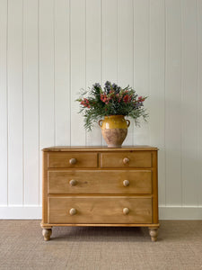 An Antique English Pine Chest of Drawers Dresser with Wooden Knobs c1890