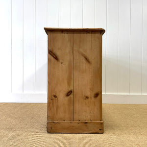 An Antique English Pine Chest of Drawers Dresser c1890
