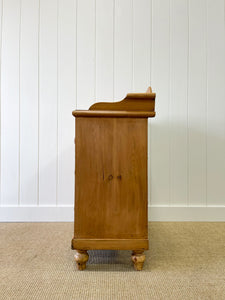 An English Pine Chest of Drawers Dresser with Gallery c1890