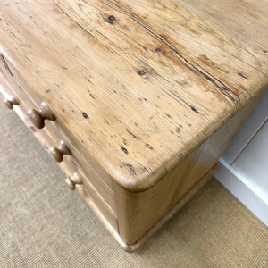 An Antique English Pine Chest of Drawers Dresser Tulip Feet c1890