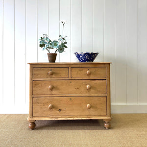An Antique English Pine Chest of Drawers Dresser Tulip Feet c1890
