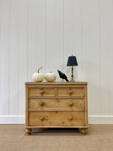An Antique English Pine Chest of Drawers Dresser with Wooden Knobs c1890