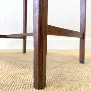 A Very Good 18th Century Georgian Mahogany Side Table or Nightstand