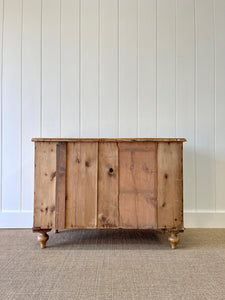 An English Pine Low Chest of Drawers Dresser with Wooden Knobs c1890