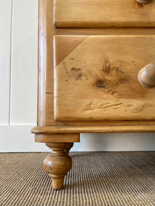 An English Pine Low Chest of Drawers Dresser with Wooden Knobs c1890