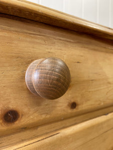 An English Pine Low Chest of Drawers Dresser with Wooden Knobs c1890