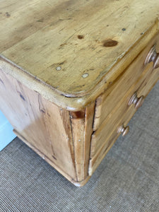 An English Pine Low Chest of Drawers Dresser with Wooden Knobs c1890