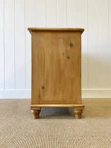 An Antique English Pine Chest of Drawers Dresser with Wooden Knobs c1890