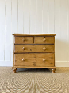 An Antique English Pine Chest of Drawers Dresser with Wooden Knobs c1890