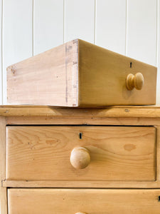 An Antique English Pine Chest of Drawers Dresser with Wooden Knobs c1890