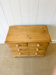 An Antique English Pine Chest of Drawers Dresser with Wooden Knobs c1890