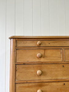An English Pine Chest of Drawers Dresser with Wooden Knobs c1880