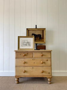 An Antique English Pine Chest of Drawers Dresser with Wooden Knobs c1890