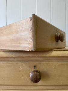 An English Pine Low Chest of Drawers Dresser with Wooden Knobs c1890