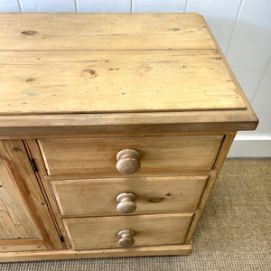 A English Country 6 Drawer Pine Buffet or Sideboard